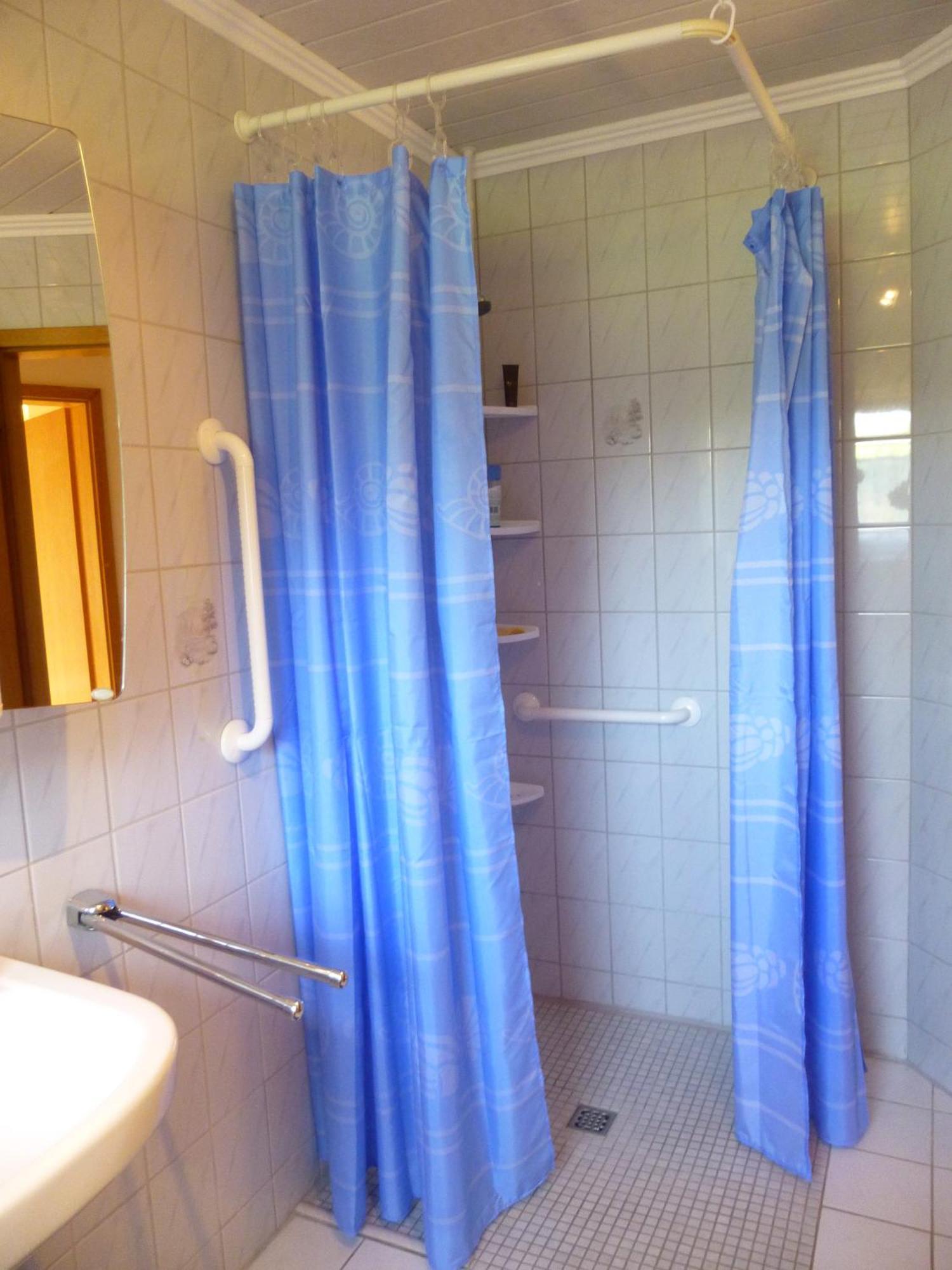 Stoeterau - Ebenerdige Mit Sonnenterrasse Appartement